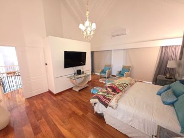 VENTA CASA 6 AMB CLUB DE CAMPO HACOAJ LOTE 1000 M2
