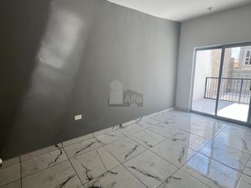 CASA SOLA EN VENTA