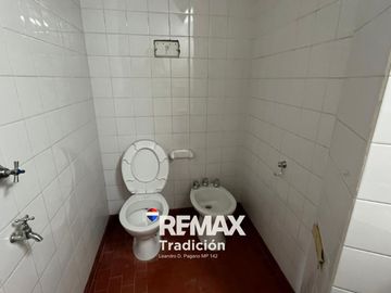 ALQUILER LOCAL CON DEPÓSITO- GRAN UBICACIÓN