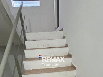 ALQUILER LOCAL CON DEPÓSITO- GRAN UBICACIÓN