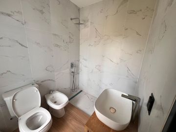 CASA EN VENTA LA PLATA BARRIO LA NATIVA