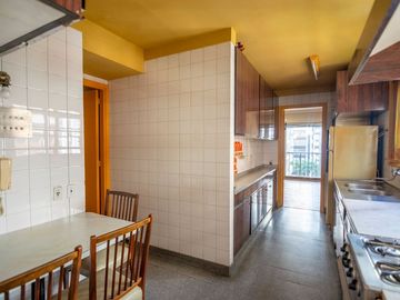 VENTA PISO 4 AMB CON BALCON COCHERA EN BELGRANO