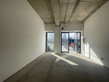 Local comercial en arriendo  en LAS CONDES