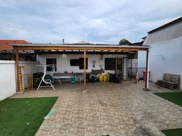 Casa en venta  en LA CISTERNA