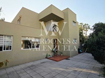 Casa en venta  en PEÑALOLÉN