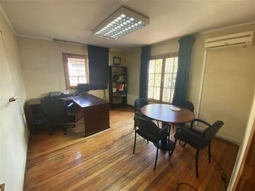Oficina en arriendo  en LAS CONDES