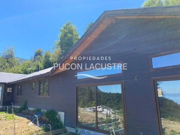 Casa en venta  en PUCÓN