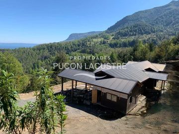 Casa en venta  en PUCÓN