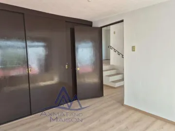Casa en venta en Vista del Valle Sección Bosques, Naucalpan de Juárez, México