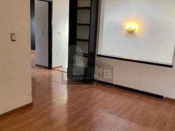 Casa en venta o renta en Juriquilla Santa Fe, con amplia recámara principal y terraza