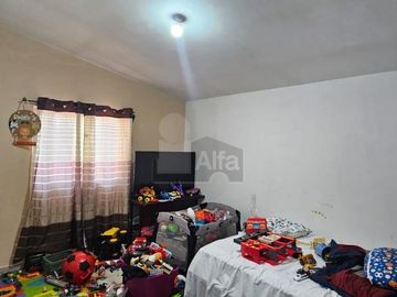 Casa sola en venta en Leandro Valle, Saltillo, Coahuila