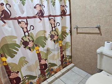 Casa sola en venta en Leandro Valle, Saltillo, Coahuila