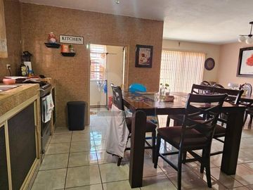 Casa sola en venta en Leandro Valle, Saltillo, Coahuila