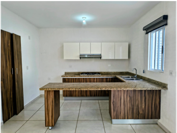 Casa JDS 6 en renta o venta SS Norma