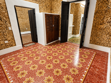 CASA EN VENTA MERIDA, CENTRO BARRIO SAN JUAN, REMODELADA, ENTREGA INMEDIATA.