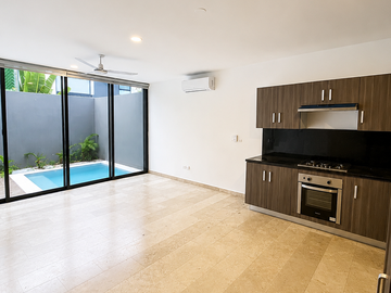Townhouse en Renta en Privada Luana. Santa Gertrudis copo, Mérida Yuc