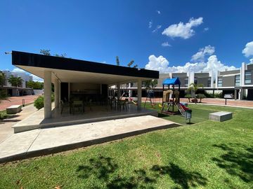 Townhouse en Renta en Privada Luana. Santa Gertrudis copo, Mérida Yuc