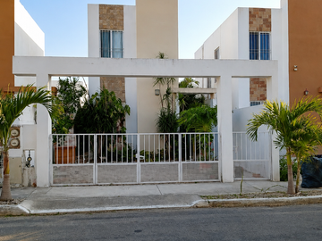 Casa en venta en Caucel La Herradura