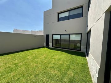 Casa en venta en lomas del pedregal, San Luis Potosí
