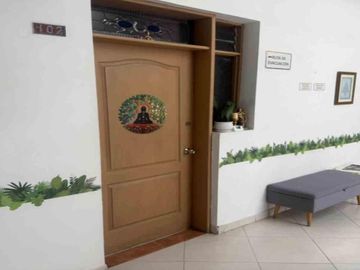 CASA LOCAL EN ARRIENDO UBICADA EN MEDELLIN SECTOR LAURELES