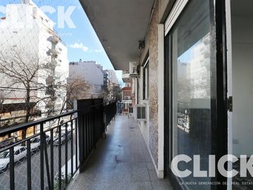 Venta - 4 Ambientes con balcón - Villa Crespo