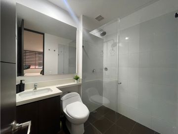 Apartamento amoblado en arriendo en El Poblado Las Palmas