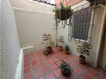 Casa de dos niveles en venta en Sabaneta, Aliadas del Sur