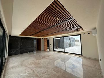 Casa en Venta en Lomas de Angelópolis II