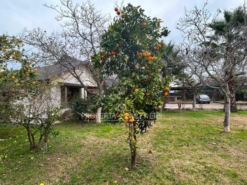 Casa en arriendo en Condominio El Duraznal – amplia parcela Calera de Tango