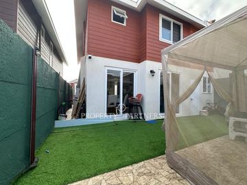 Hermosa casa en venta Condominio de Costa Laguna