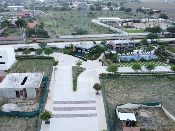 Terreno en condominio en venta en Nortponiente en Vista Castellana