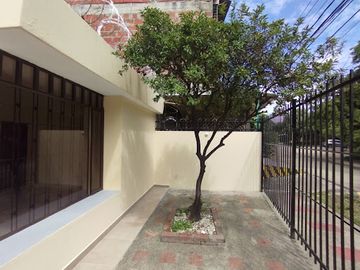 VENTA de CASA RESIDENCIAL en NEIVA