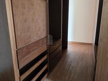 Casa en Venta en Club de Golf la Loma - San Luis Potosi - TERMINADA 100%