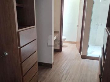 Casa en Venta en Club de Golf la Loma - San Luis Potosi - TERMINADA 100%