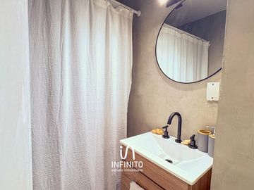 Venta Monoambiente amoblado en el Centro | Obispo Salguero al 100