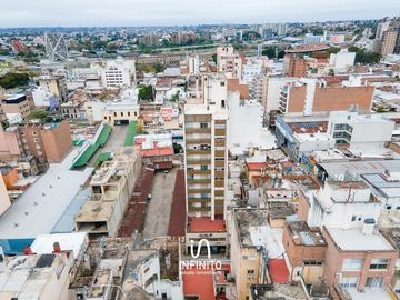 Venta Monoambiente amoblado en el Centro | Obispo Salguero al 100