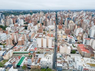 Venta Monoambiente amoblado en el Centro | Obispo Salguero al 100