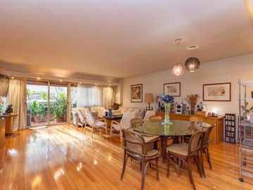 Venta 4 ambientes con cochera, Zona  Belgrano 