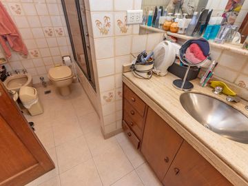 Venta 4 ambientes con cochera, Zona  Belgrano 