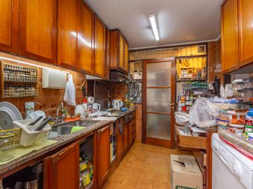 Venta 4 ambientes con cochera, Zona  Belgrano 