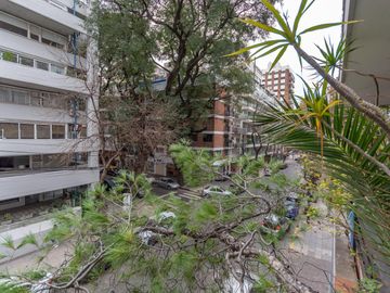 Venta 4 ambientes con cochera, Zona  Belgrano 