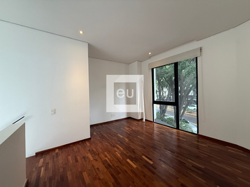 DUPLEX EN RENTA CON TERRAZA PRIVADA EN LA CONDESA