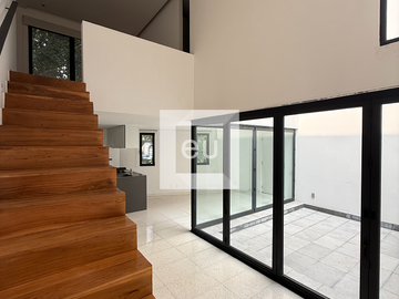 DUPLEX EN RENTA CON TERRAZA PRIVADA EN LA CONDESA