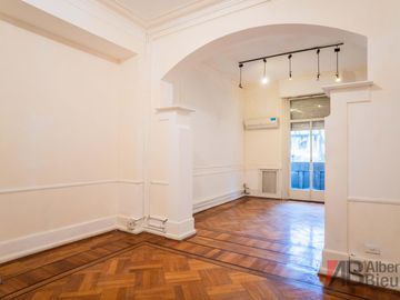 Excelente oficina en venta, apta vivienda