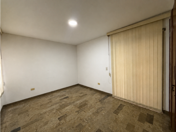(J) APARTAMENTO EN VENTA EN SANTA TERESITA, OESTE DE CALI.