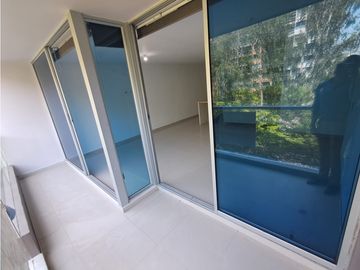 APARTAMENTO EN ARRIENDO EN MIRAMAR