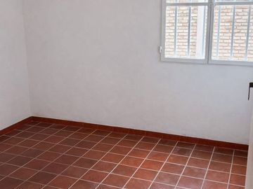 DUPLEX 3 HABITACIONES EN MAIPU SIN COCHERA