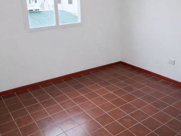 DUPLEX 3 HABITACIONES EN MAIPU SIN COCHERA