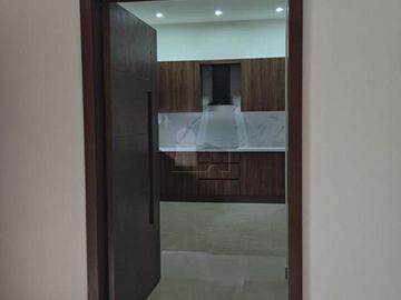 Departamento en renta, Las Cumbres 4 sector, Monterrey, Nuevo León.