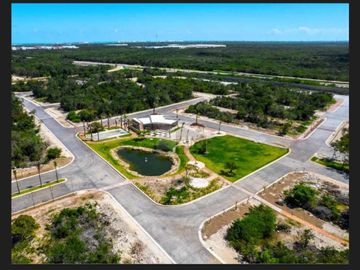 Venta de terreno en Residencial Lausana